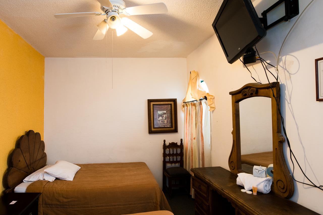 Hotel Maria Elena Durango Luaran gambar