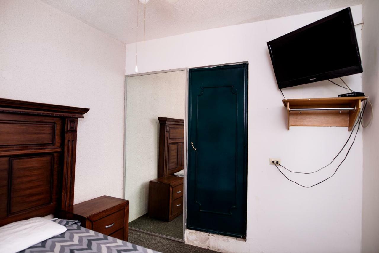 Hotel Maria Elena Durango Luaran gambar