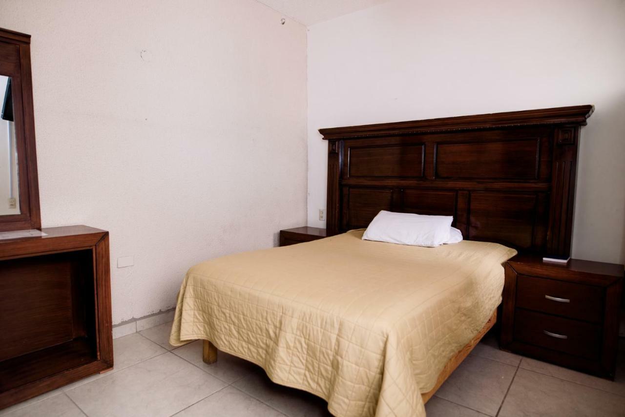 Hotel Maria Elena Durango Luaran gambar