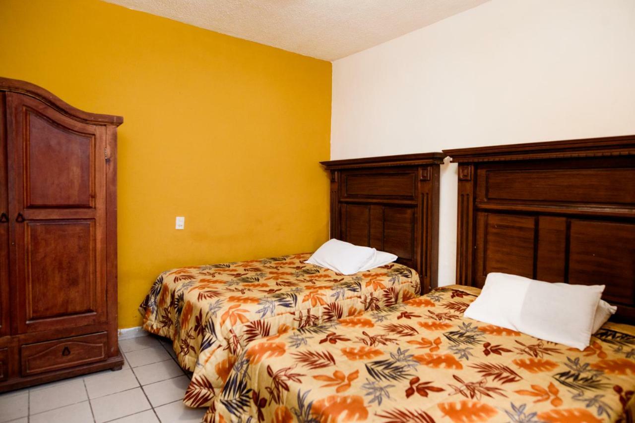 Hotel Maria Elena Durango Luaran gambar